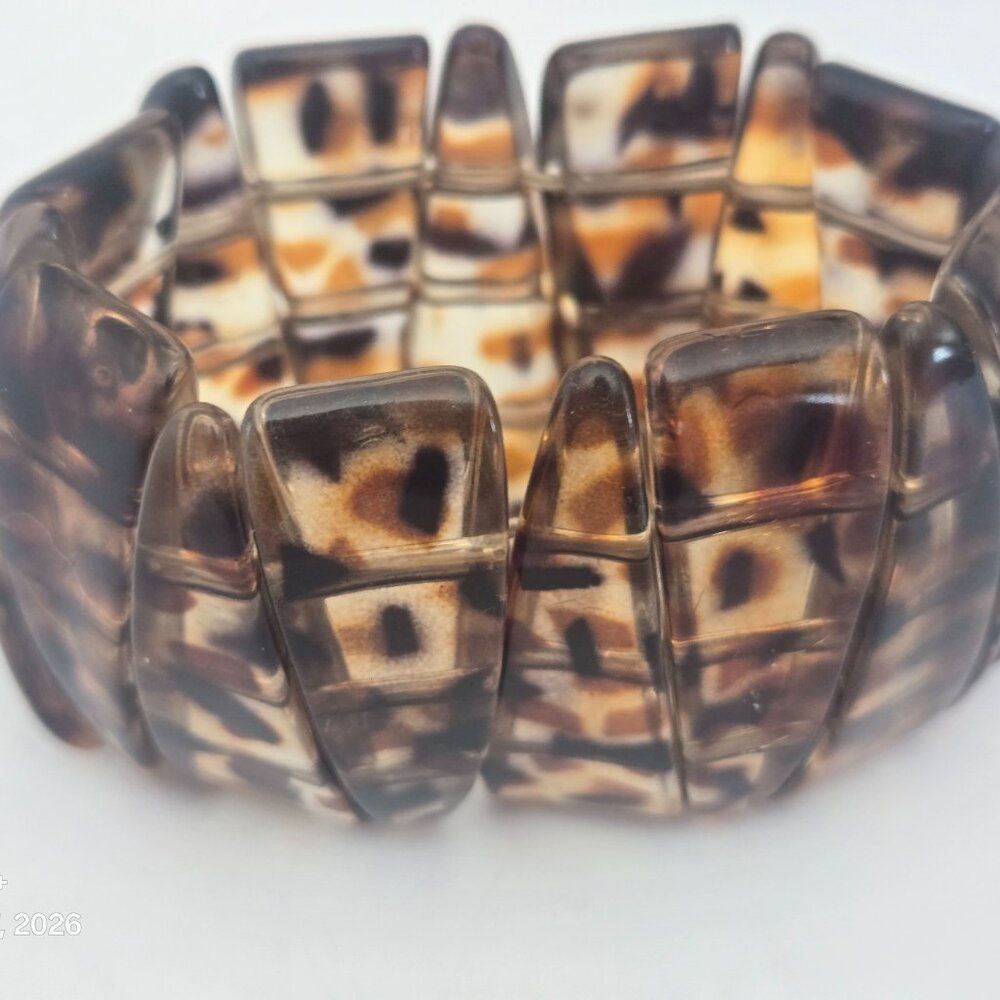 Classic Vintage Faux Tortoise Wide Cuff Design Stretch Bracelet